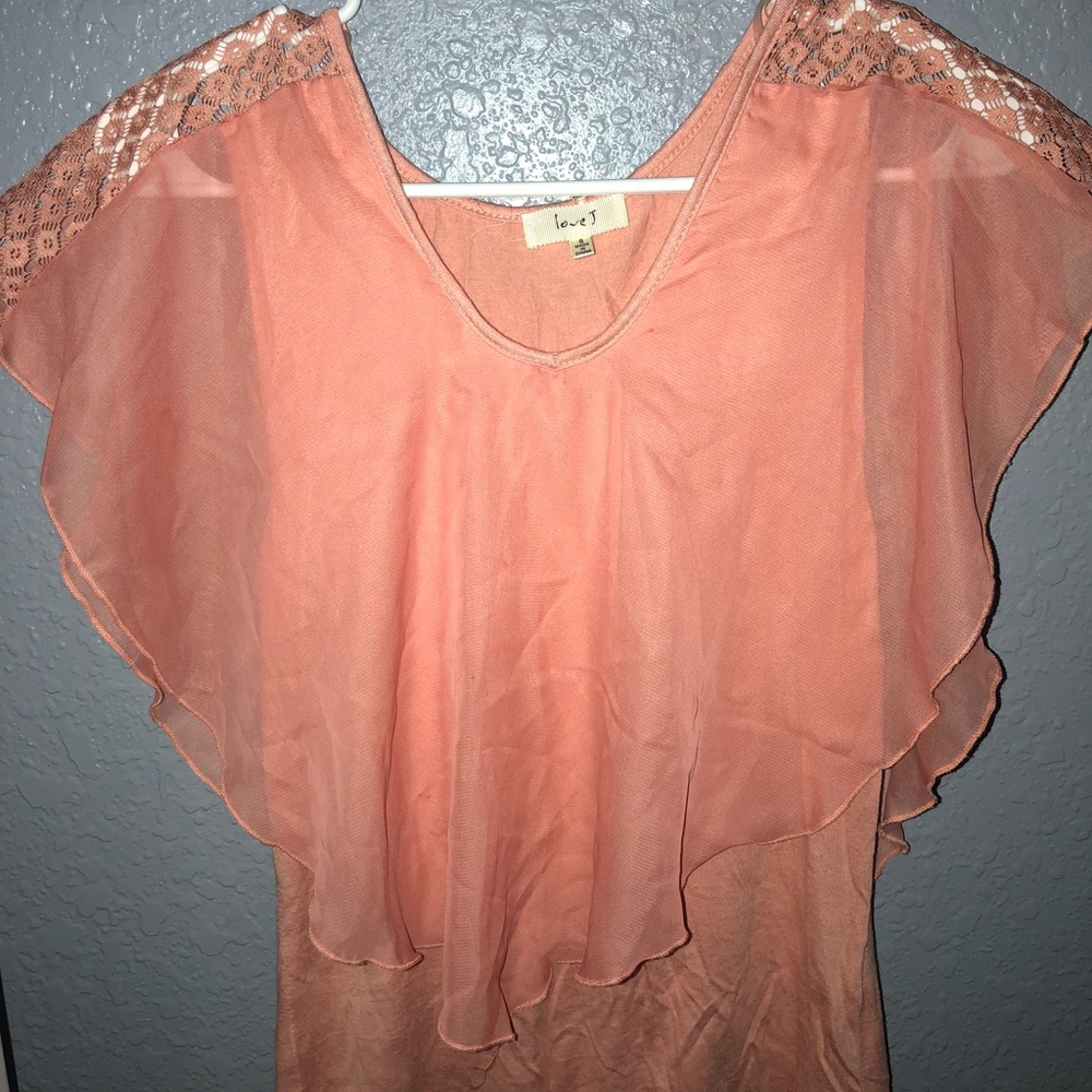 coral dressy shirt ! 🌞